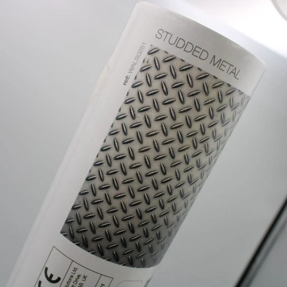 ohpopsi Studded Metal AKA Diamond Plate Wall Mural WALS0251 9'10